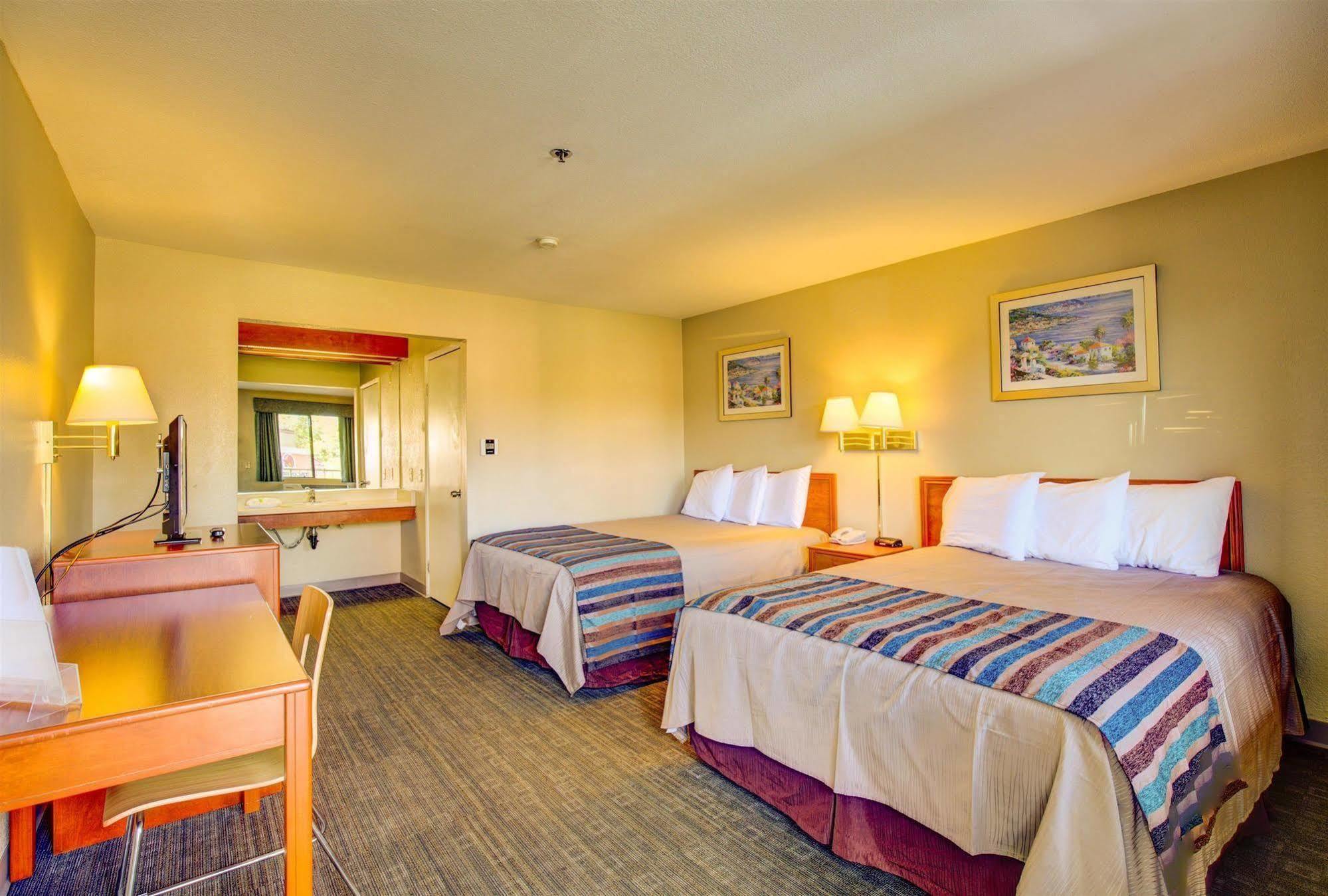 Inn At Rohnert Park Kültér fotó